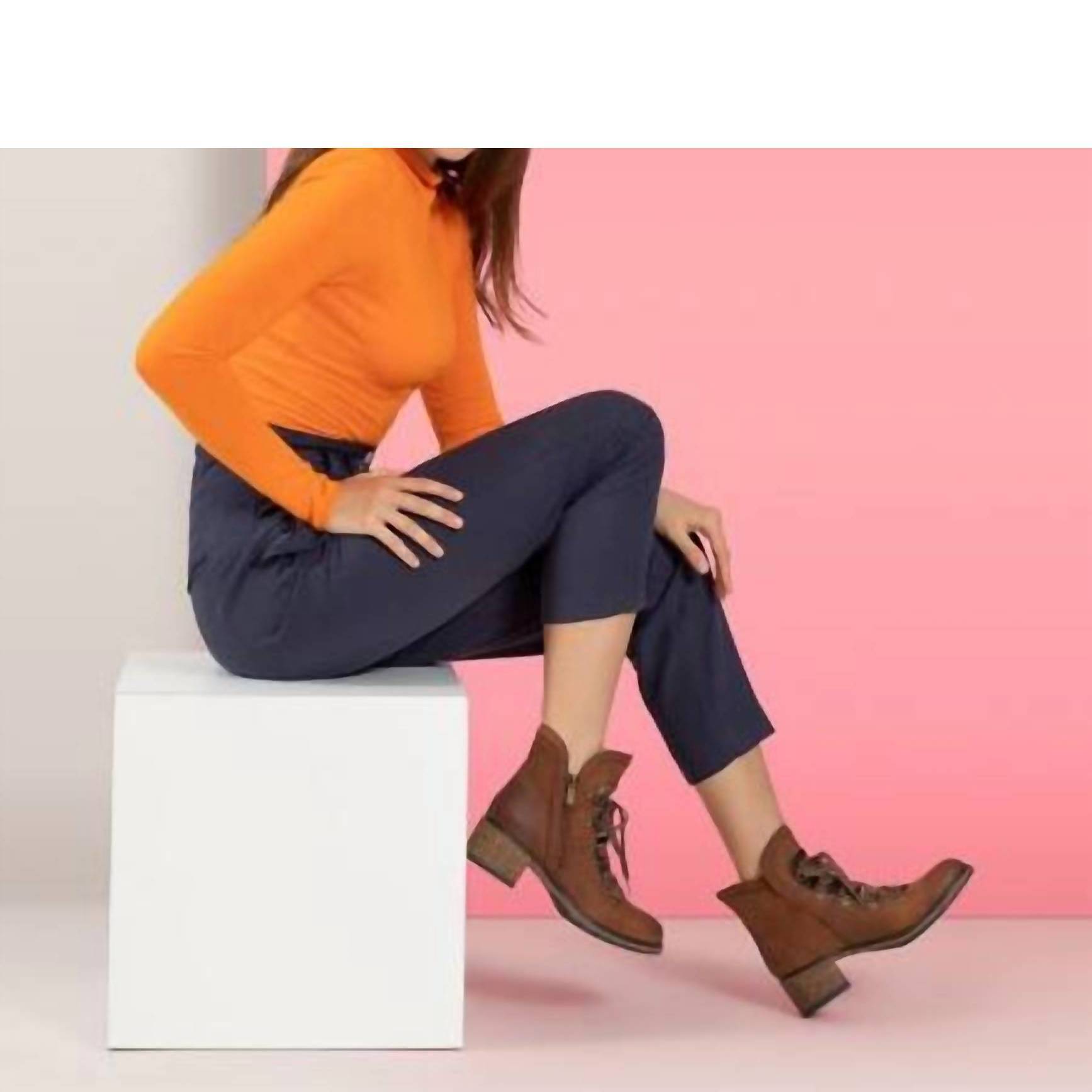 New Aetrex Women's Joleen Tie/Zip Boot In Caramel Cafe